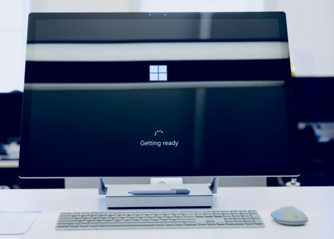 flat-screen-computer-monitor-turned-on